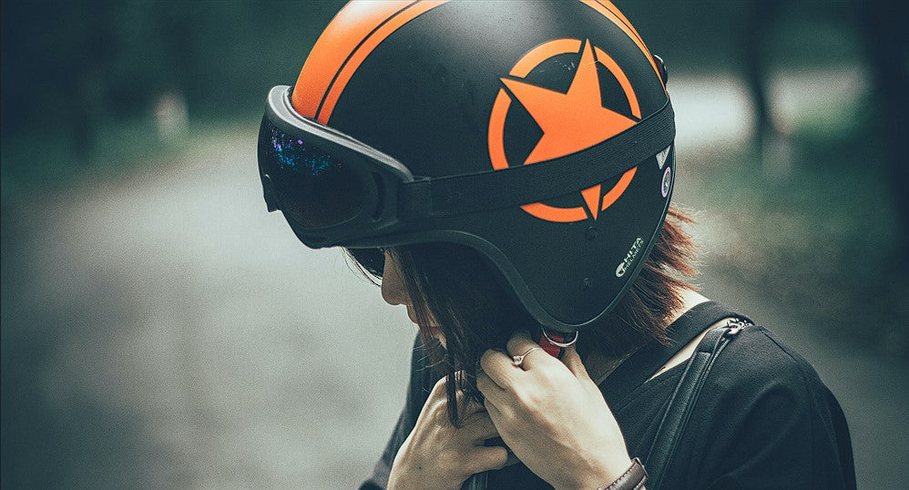 Best Low Profile 3/4 Motorcycle Helmet 2023 (In-Depth Review)